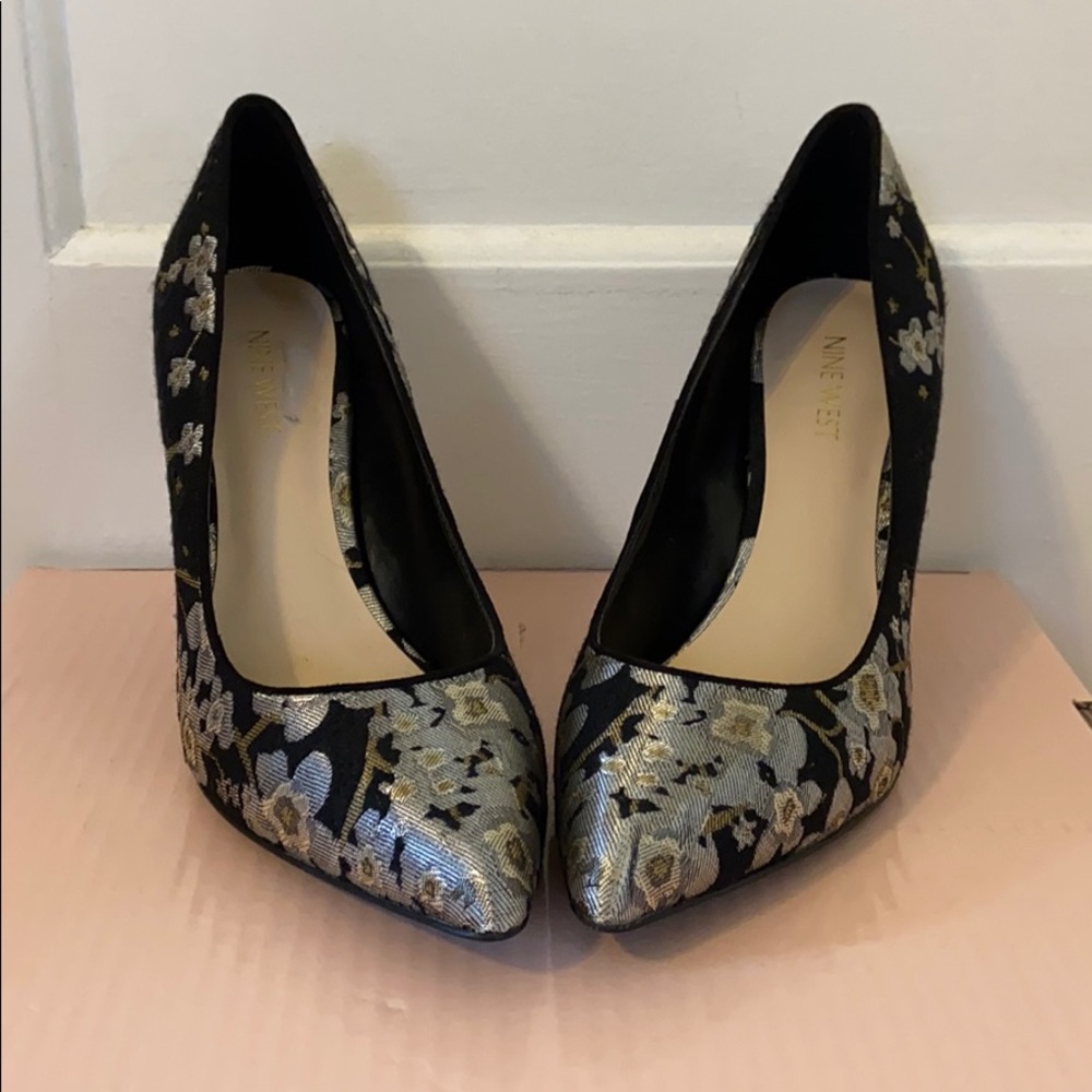 Nine West Patterned Heel
